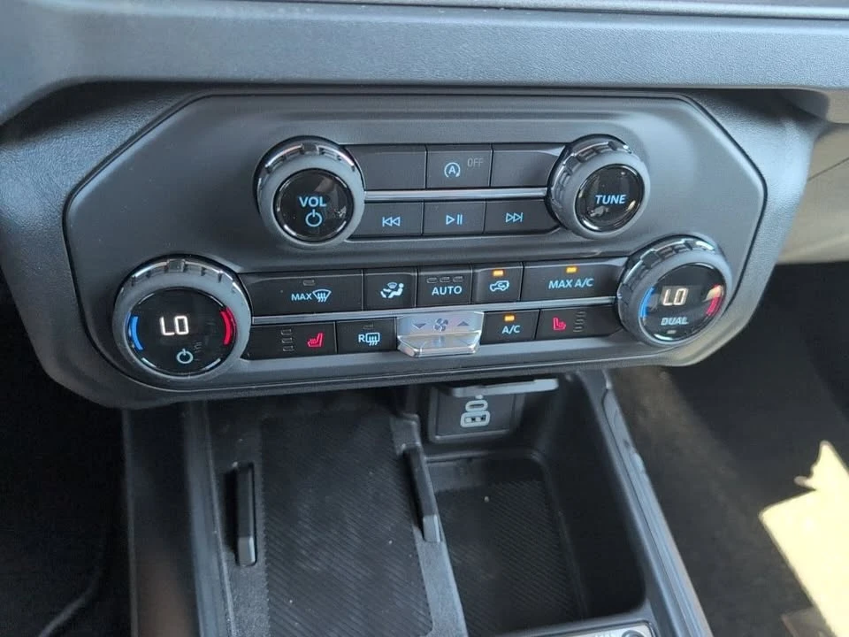 2026 Ford Bronco 6th Gen - Image 19 of 20
