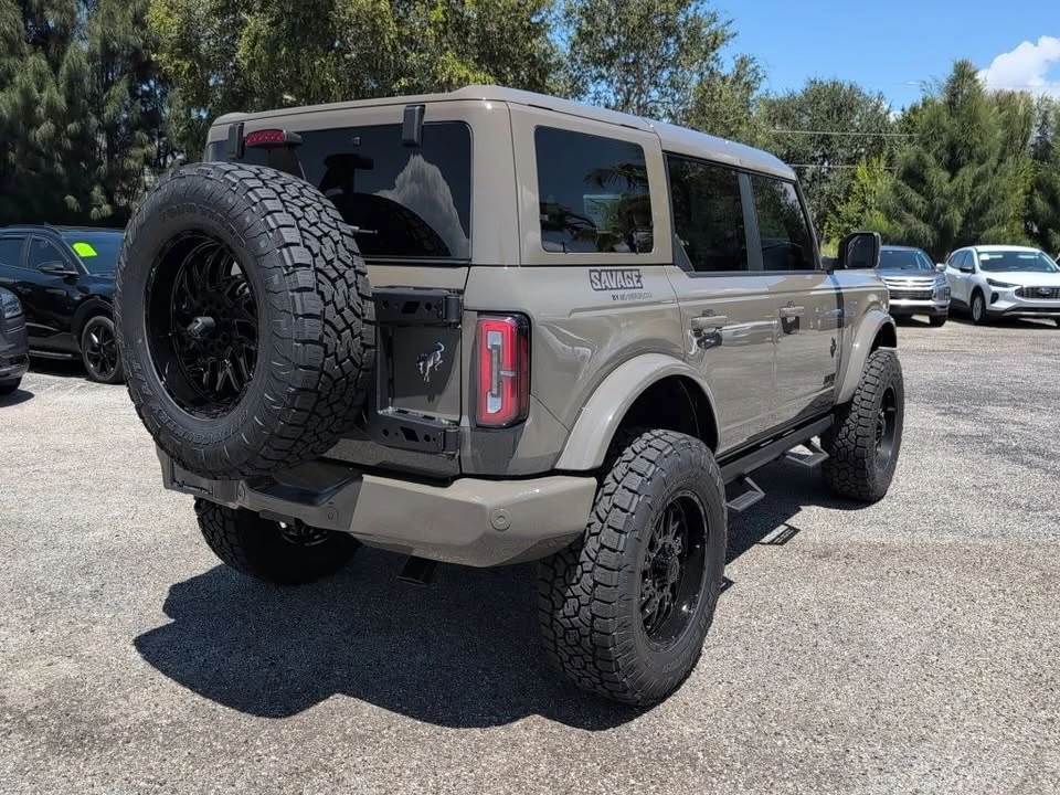 2026 Ford Bronco 6th Gen - Image 3 of 19