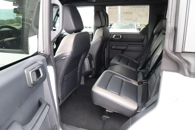 2026 Ford Bronco 6th Gen - Image 19 of 20