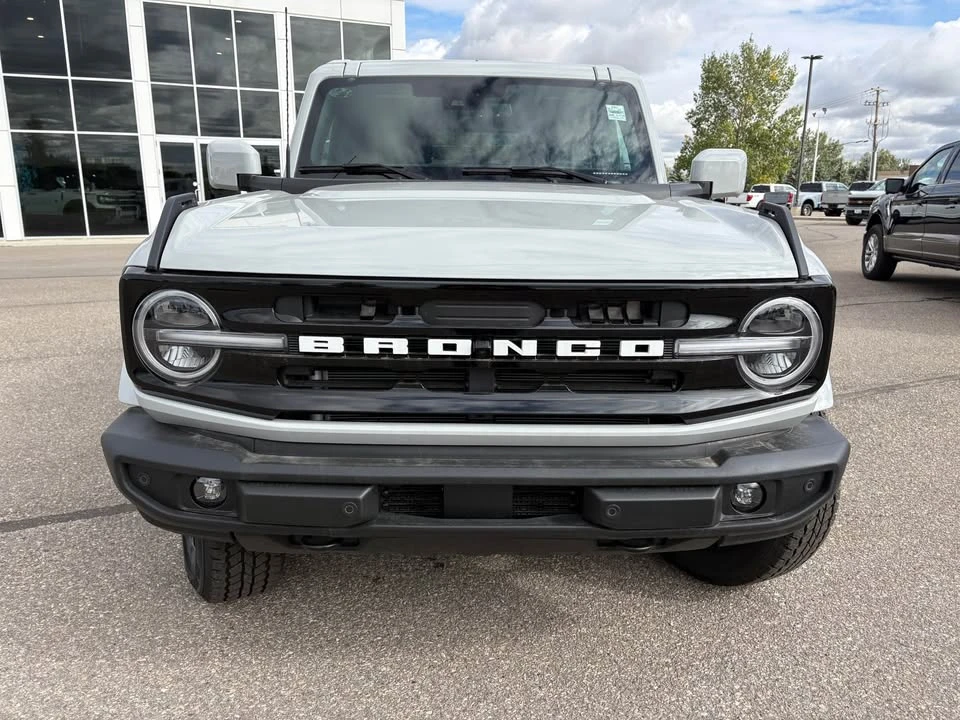 2026 Ford Bronco 6th Gen - Image 2 of 13