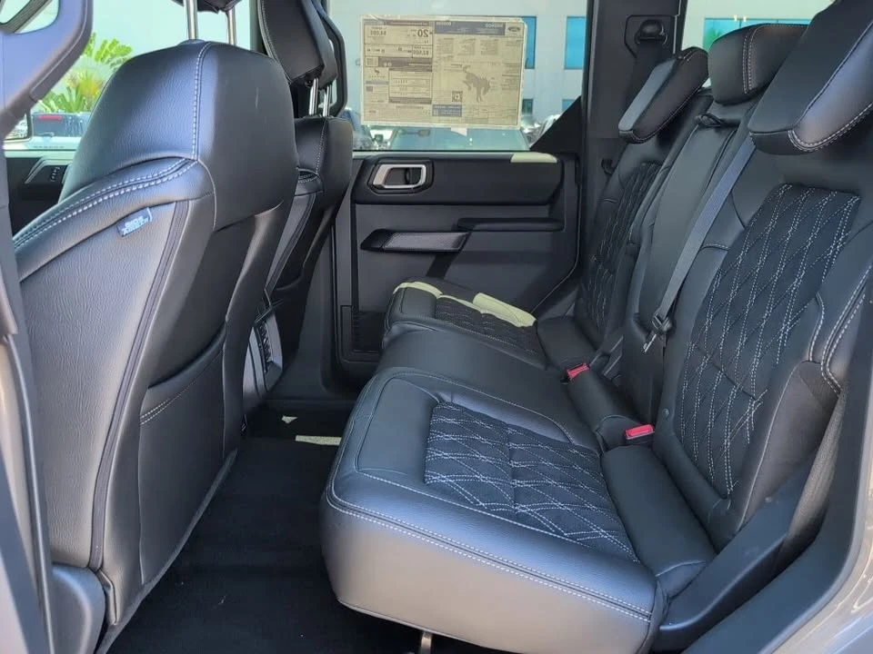2026 Ford Bronco 6th Gen - Image 16 of 19