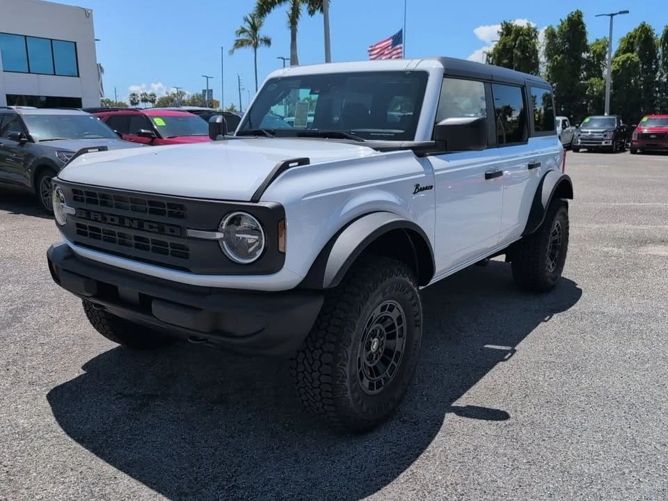 2026 Ford Bronco 6th Gen - Image 6 of 20