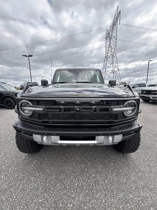 2026 Ford Bronco 6th Gen - Image 2 of 16