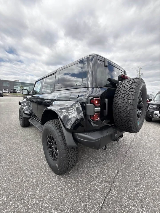 2026 Ford Bronco 6th Gen - Image 3 of 16