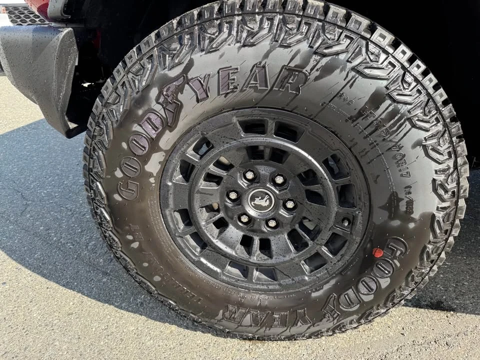 2026 Ford Bronco 6th Gen - Image 16 of 16