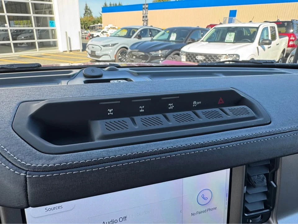 2026 Ford Bronco 6th Gen - Image 11 of 16