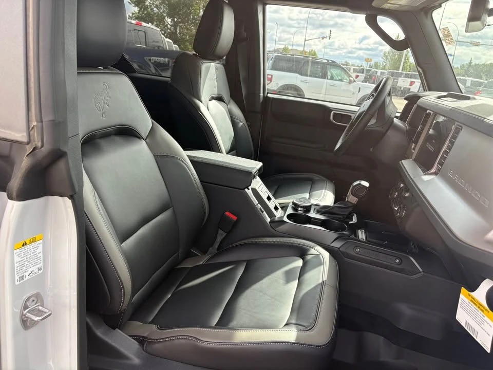 2026 Ford Bronco 6th Gen - Image 11 of 13