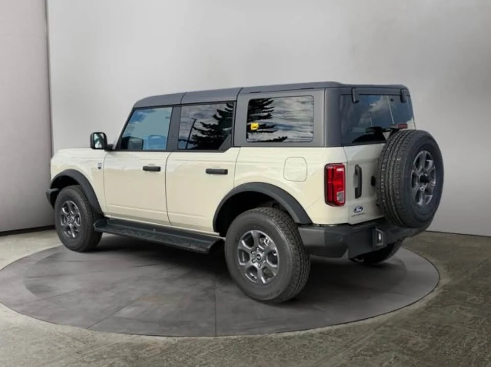 2026 Ford Bronco 6th Gen - Image 3 of 14