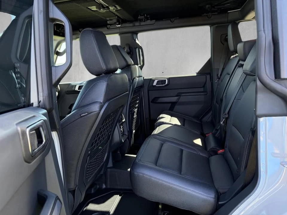2026 Ford Bronco 6th Gen - Image 16 of 20