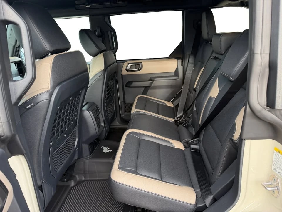 2026 Ford Bronco 6th Gen - Image 10 of 10