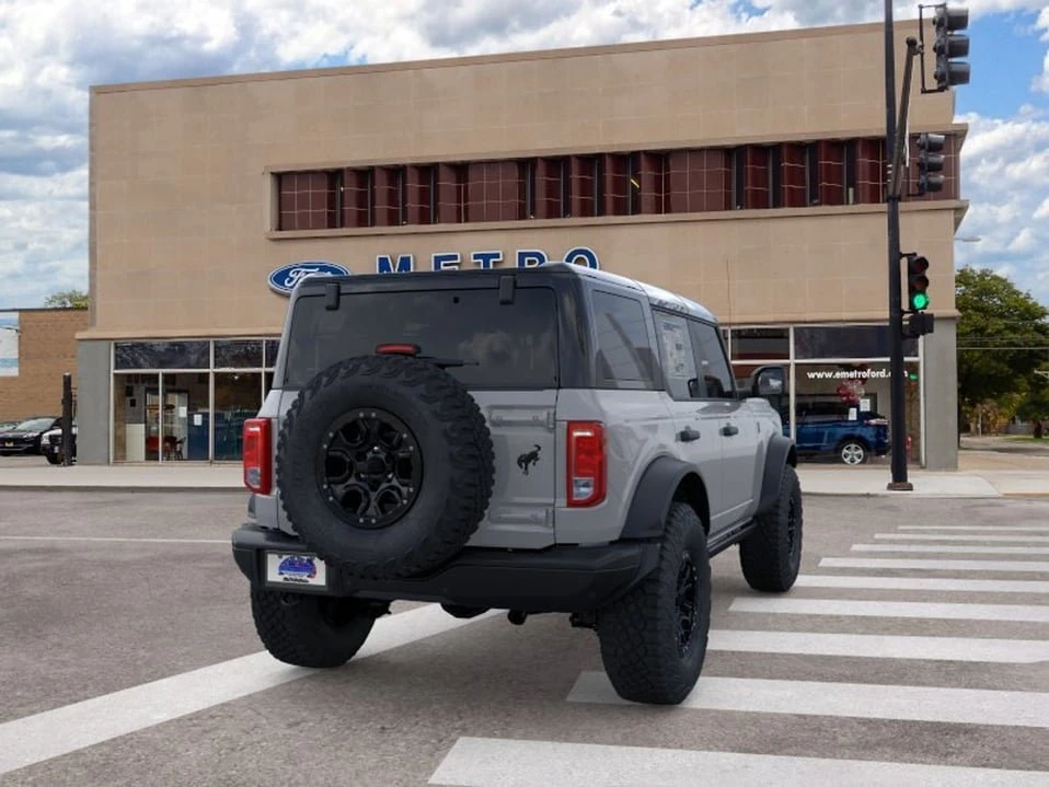 2026 Ford Bronco 6th Gen - Image 16 of 20