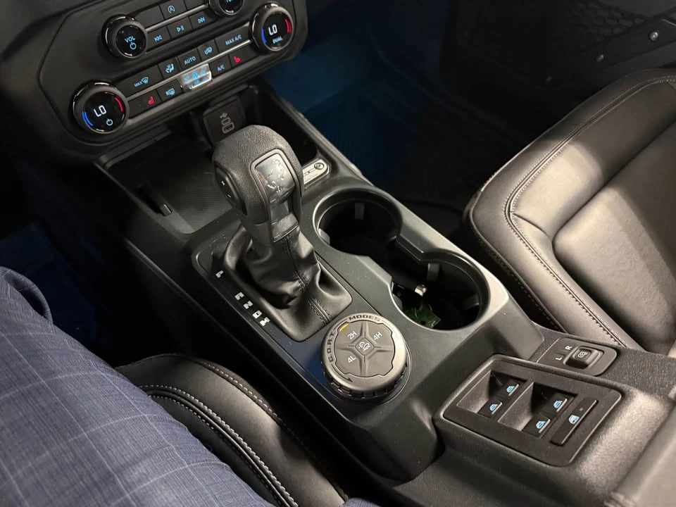 2026 Ford Bronco 6th Gen - Image 15 of 15