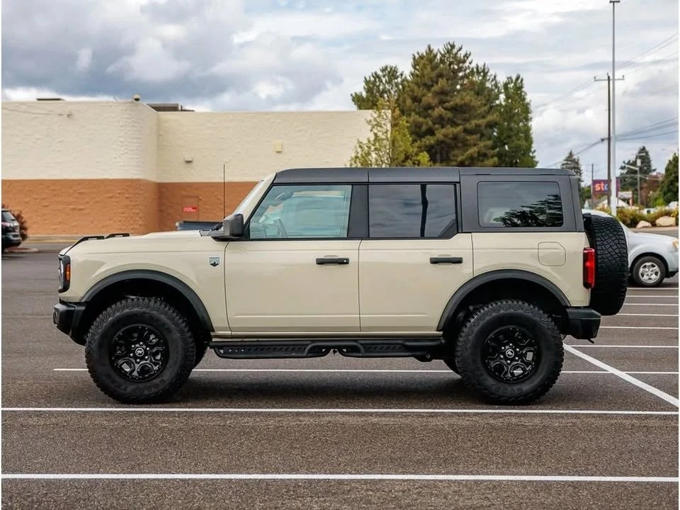 2026 Ford Bronco 6th Gen - Image 3 of 20