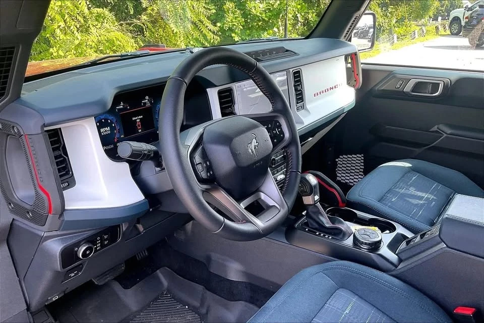 2026 Ford Bronco 6th Gen - Image 11 of 17
