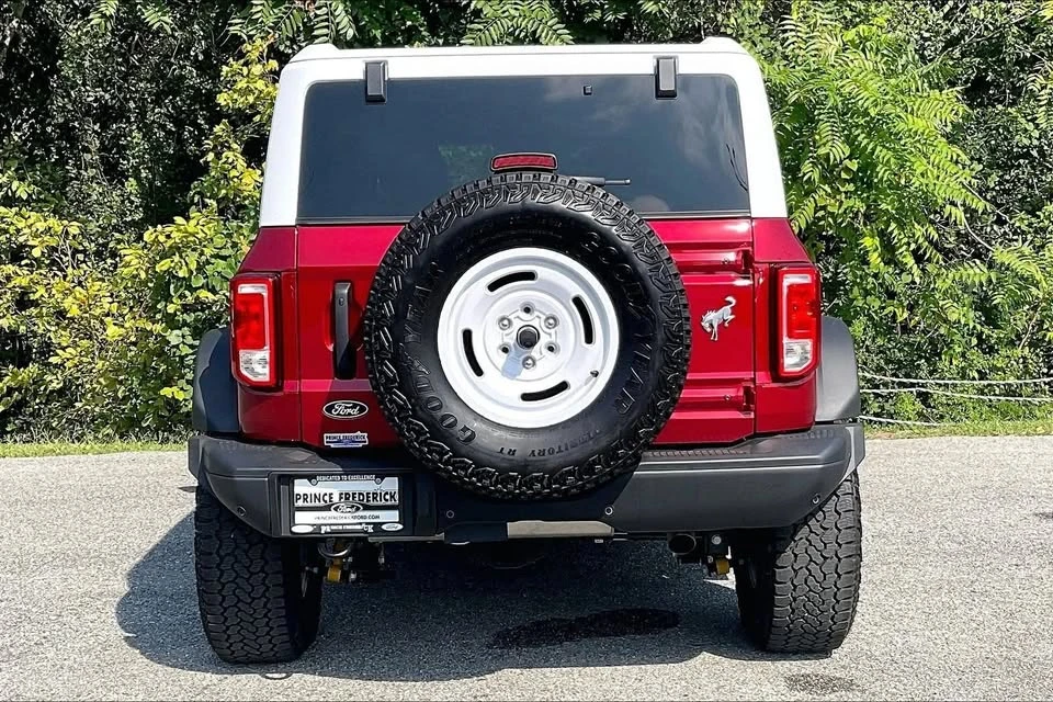 2026 Ford Bronco 6th Gen - Image 4 of 17