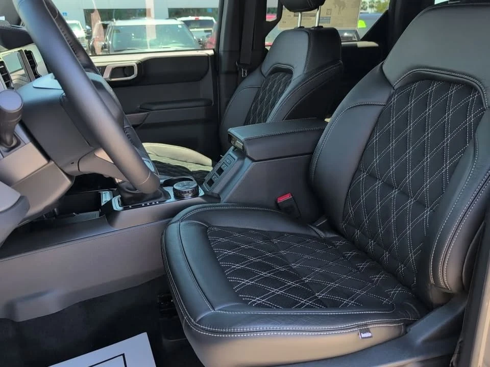 2026 Ford Bronco 6th Gen - Image 13 of 19