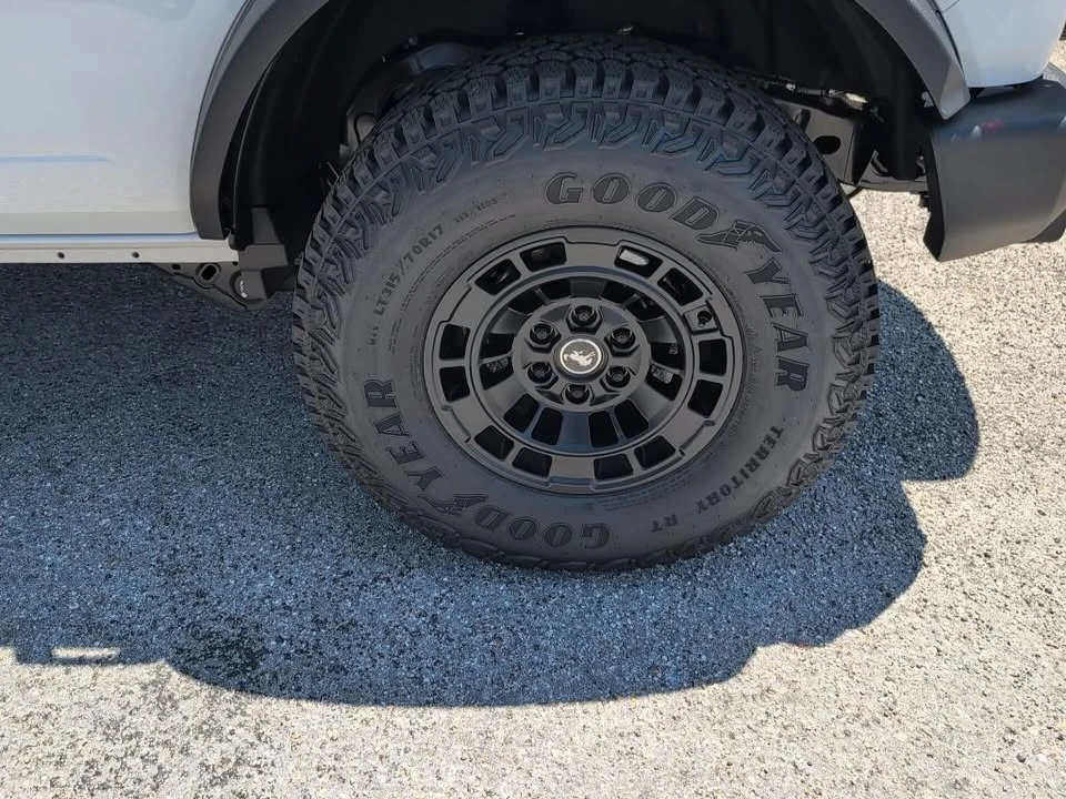 2026 Ford Bronco 6th Gen - Image 13 of 20