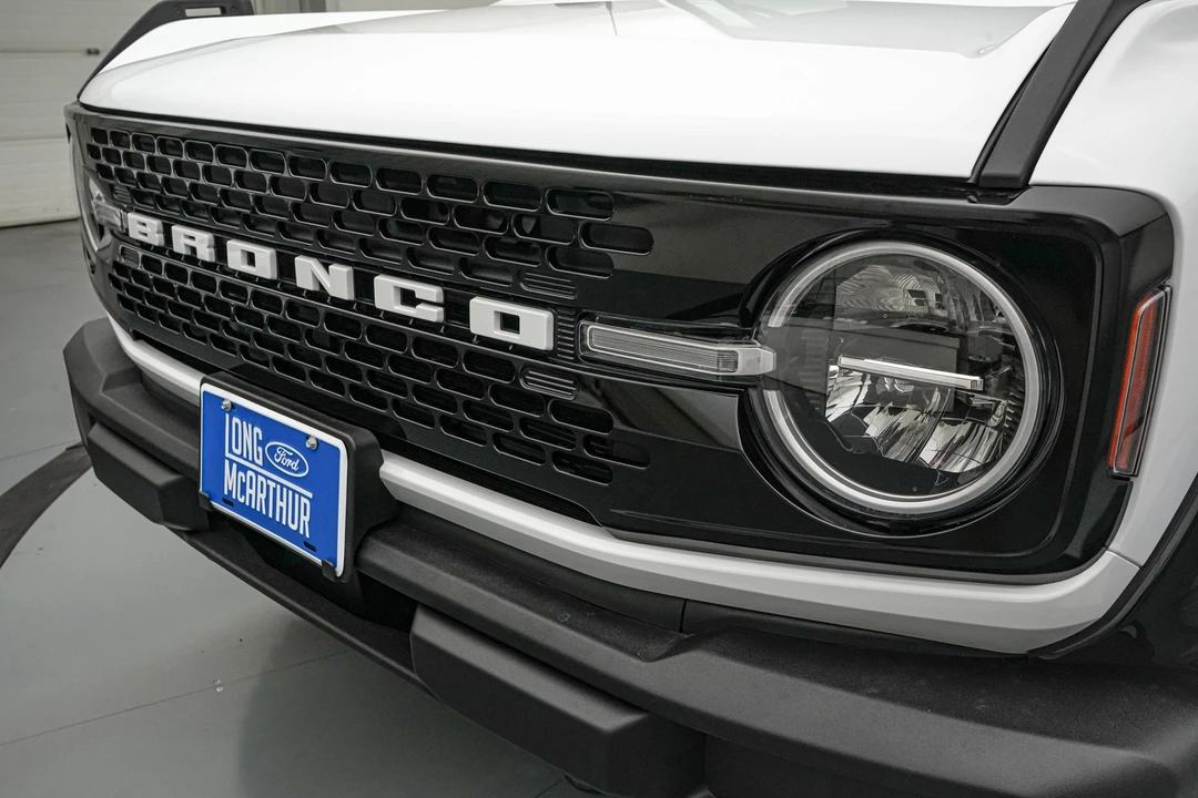 2026 Ford Bronco 6th Gen - Image 14 of 21