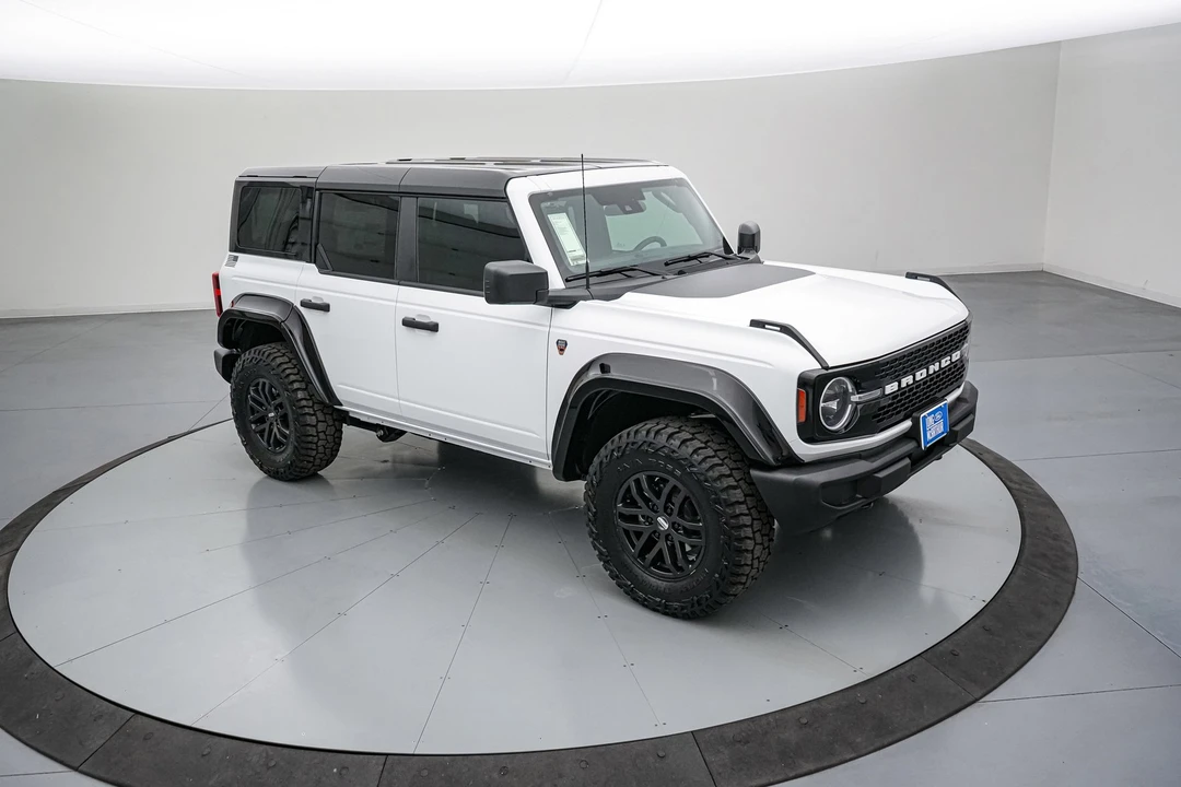2026 Ford Bronco 6th Gen - Image 4 of 21