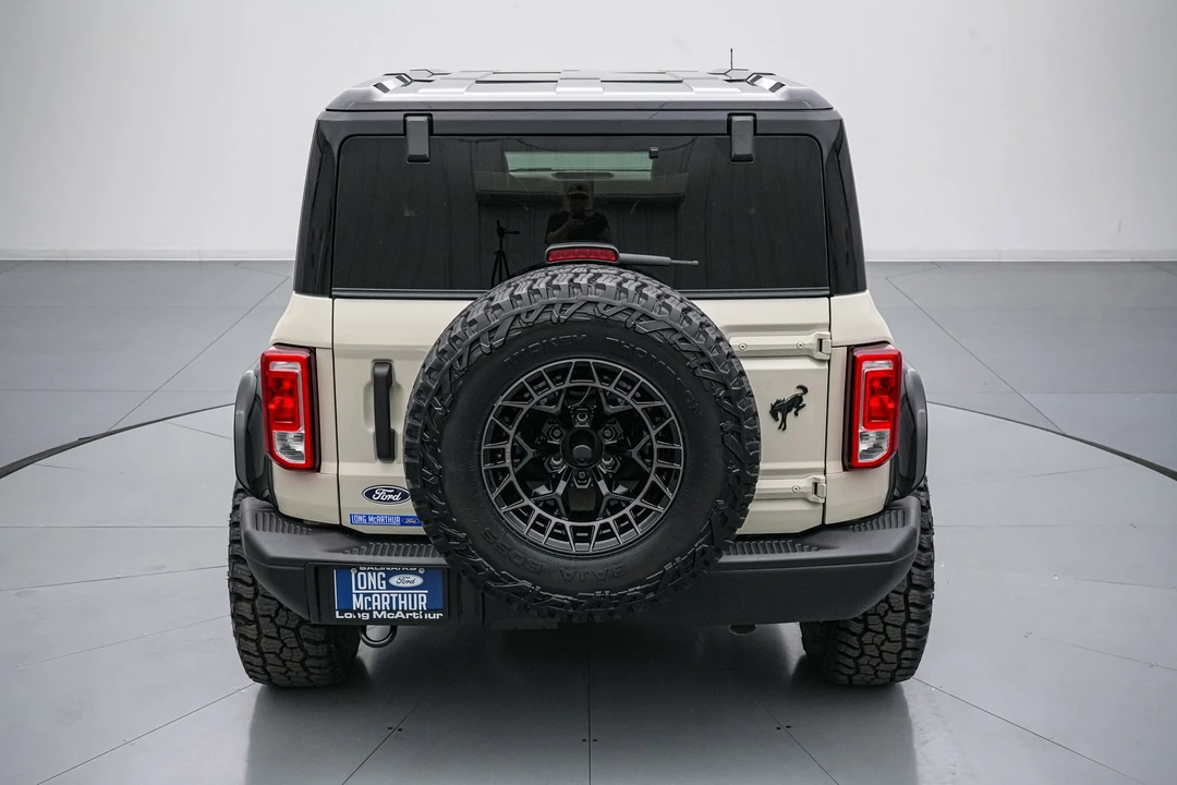 2026 Ford Bronco 6th Gen - Image 7 of 31