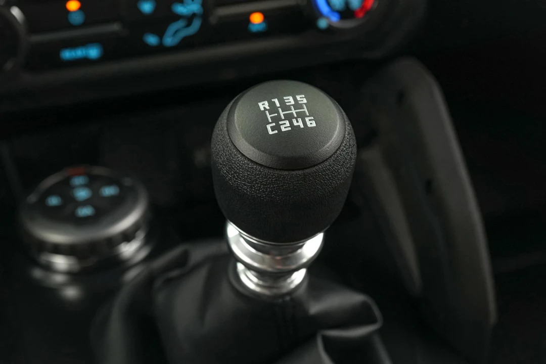 2026 Ford Bronco 6th Gen - Image 25 of 31