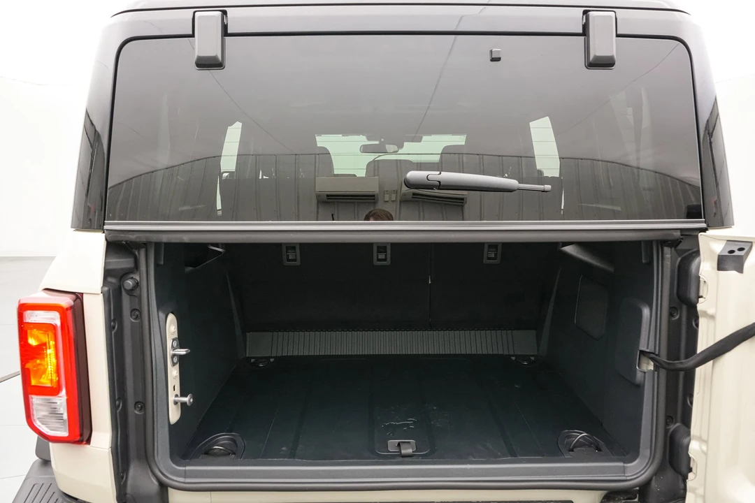 2026 Ford Bronco 6th Gen - Image 30 of 31
