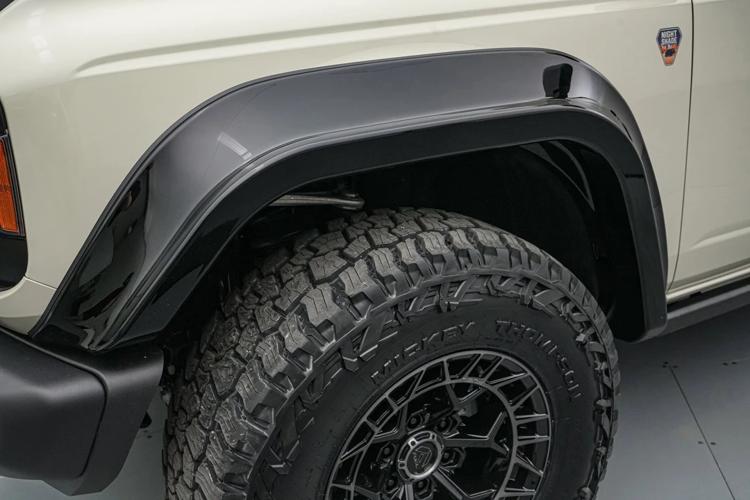 2026 Ford Bronco 6th Gen - Image 14 of 31