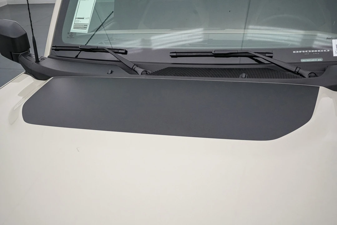 2026 Ford Bronco 6th Gen - Image 13 of 31
