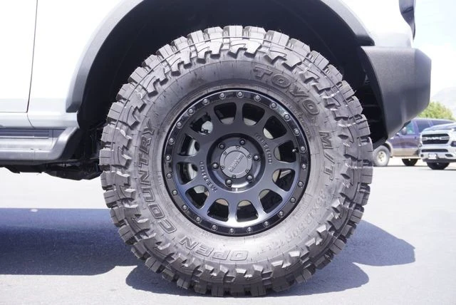 2026 Ford Bronco 6th Gen - Image 15 of 31