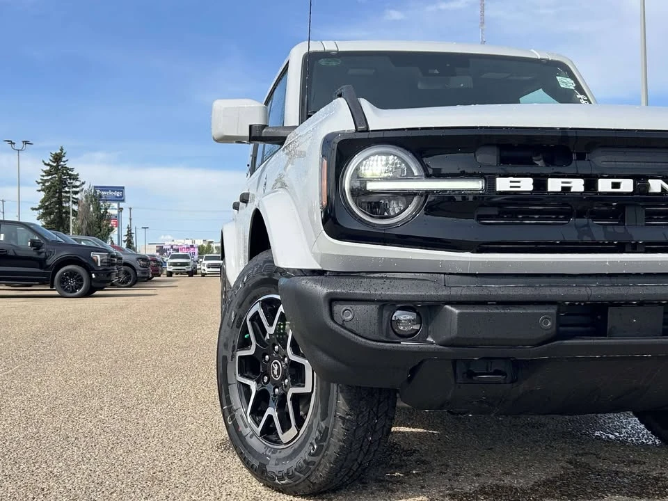 2026 Ford Bronco 6th Gen - Image 5 of 19