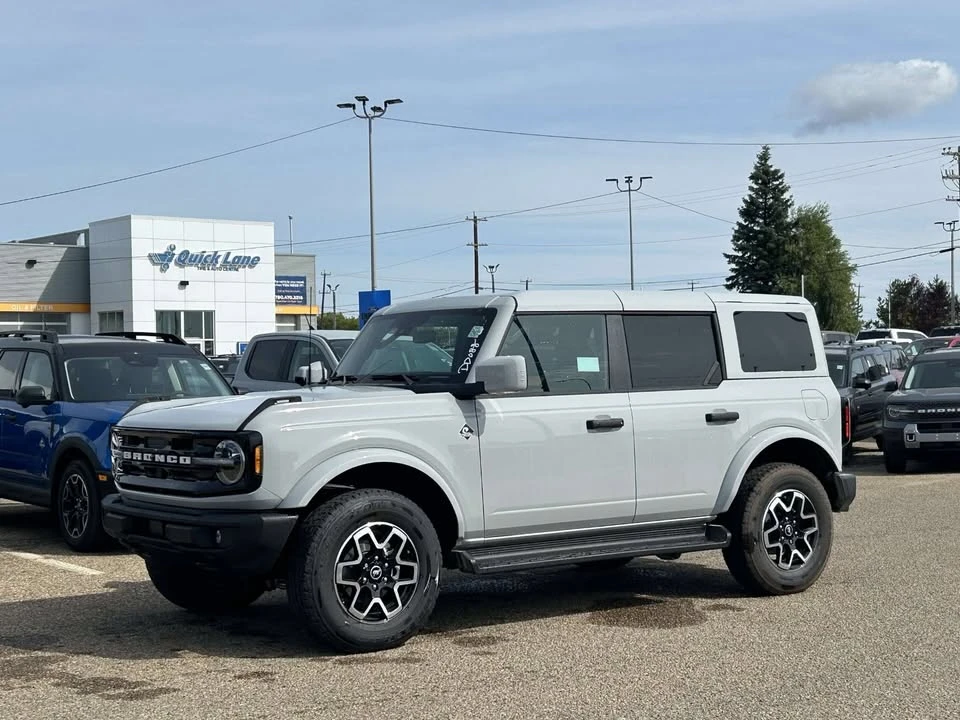 2026 Ford Bronco 6th Gen - Image 8 of 19