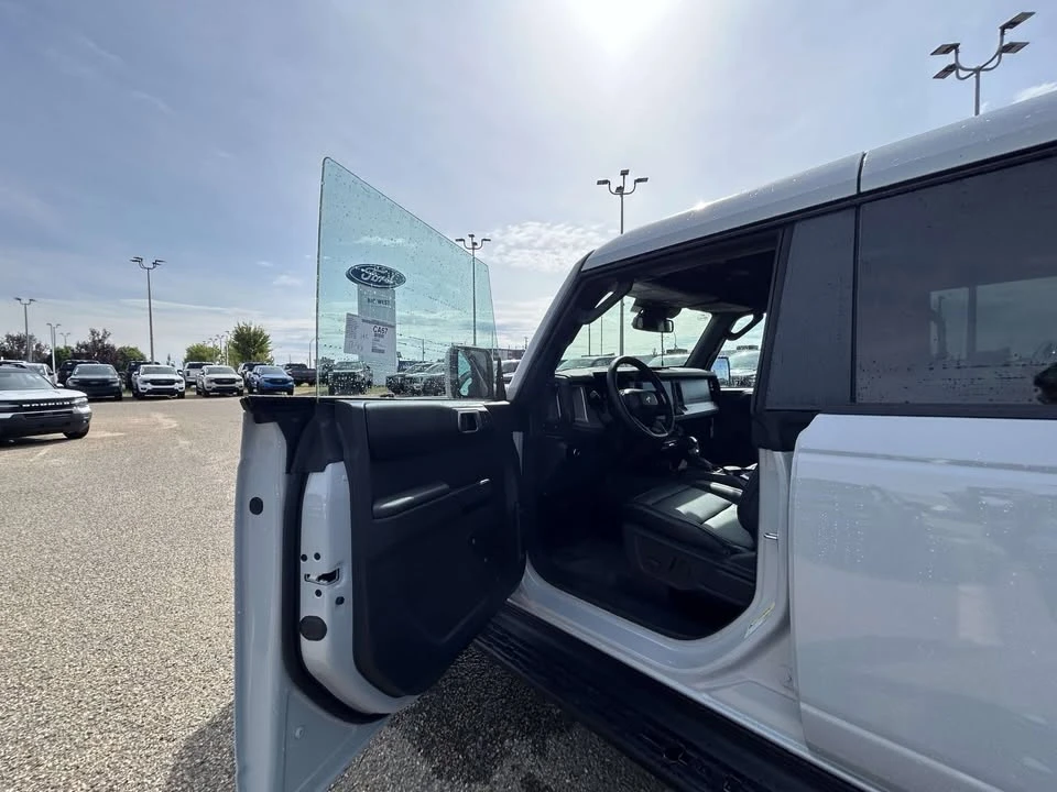 2026 Ford Bronco 6th Gen - Image 11 of 19