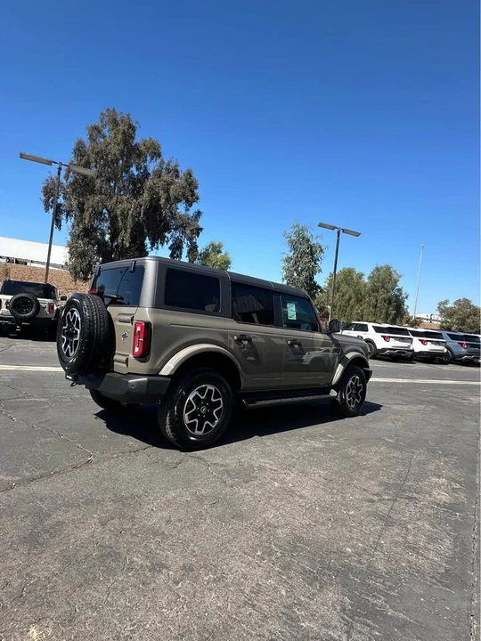 2026 Ford Bronco 6th Gen - Image 3 of 9