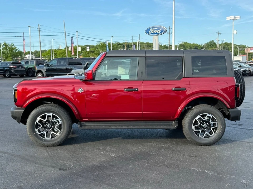 2026 Ford Bronco 6th Gen - Image 3 of 24