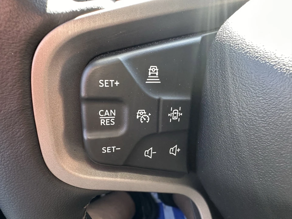 2026 Ford Bronco 6th Gen - Image 22 of 31