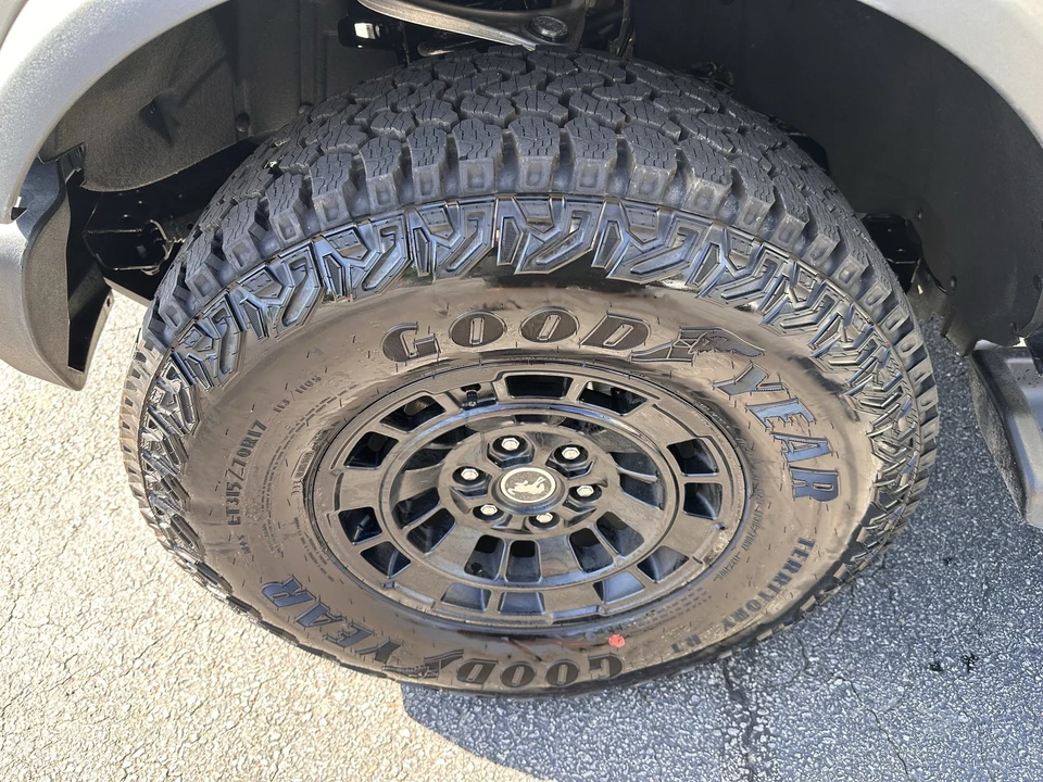 2026 Ford Bronco 6th Gen - Image 30 of 31