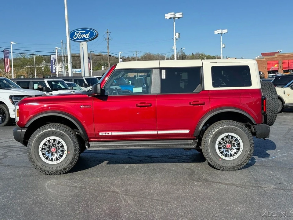 2026 Ford Bronco 6th Gen - Image 3 of 24