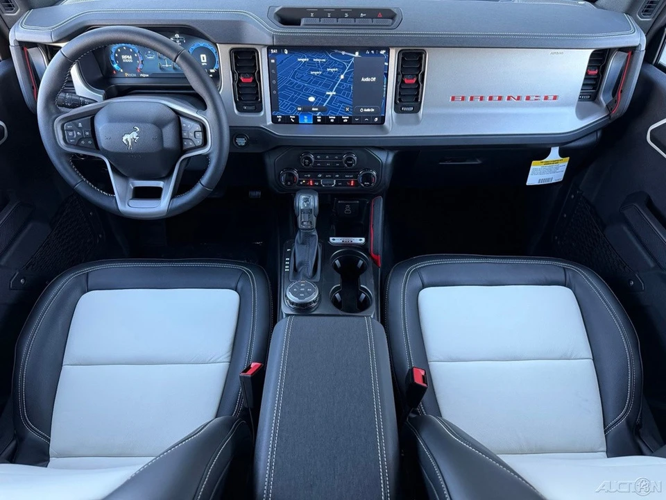 2026 Ford Bronco 6th Gen - Image 2 of 24