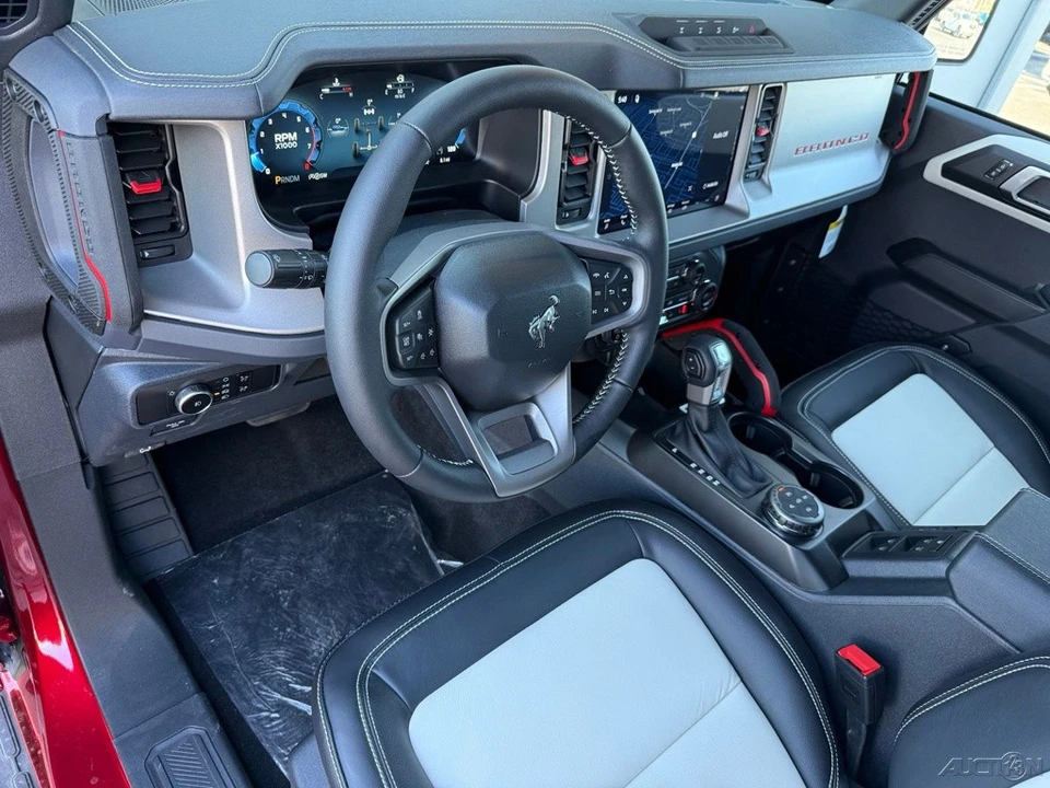 2026 Ford Bronco 6th Gen - Image 14 of 24