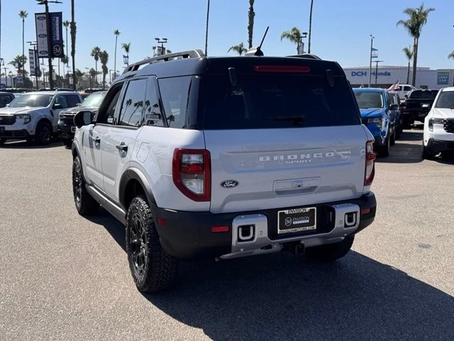 2026 Ford Bronco 6th Gen - Image 10 of 30