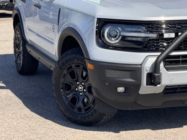 2026 Ford Bronco 6th Gen - Image 4 of 30