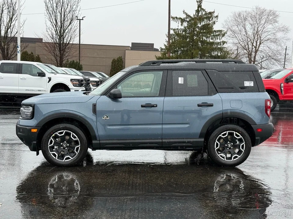2026 Ford Bronco 6th Gen - Image 2 of 12