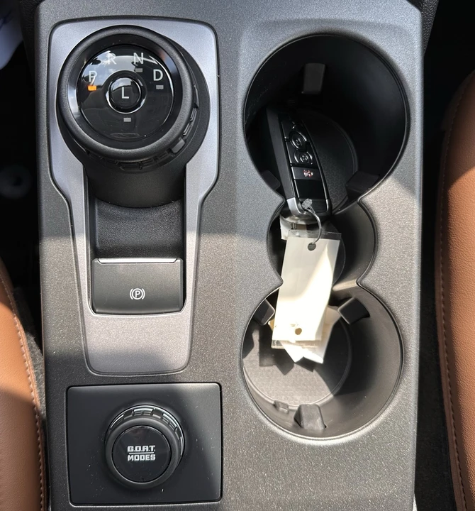 2026 Ford Bronco 6th Gen - Image 30 of 31