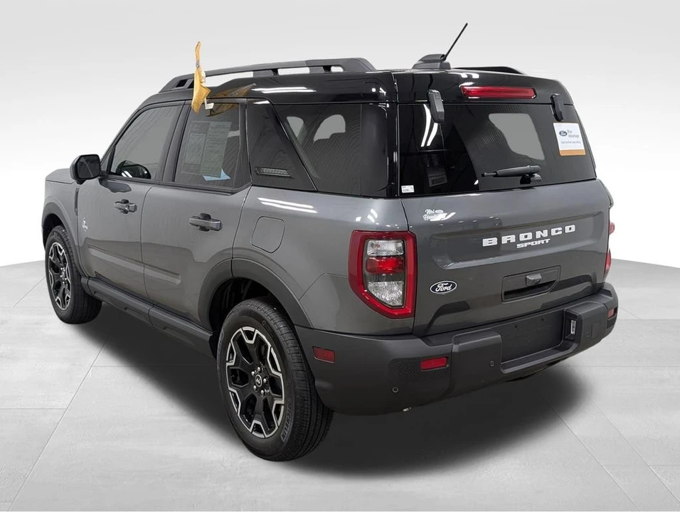 2026 Ford Bronco 6th Gen - Image 22 of 29