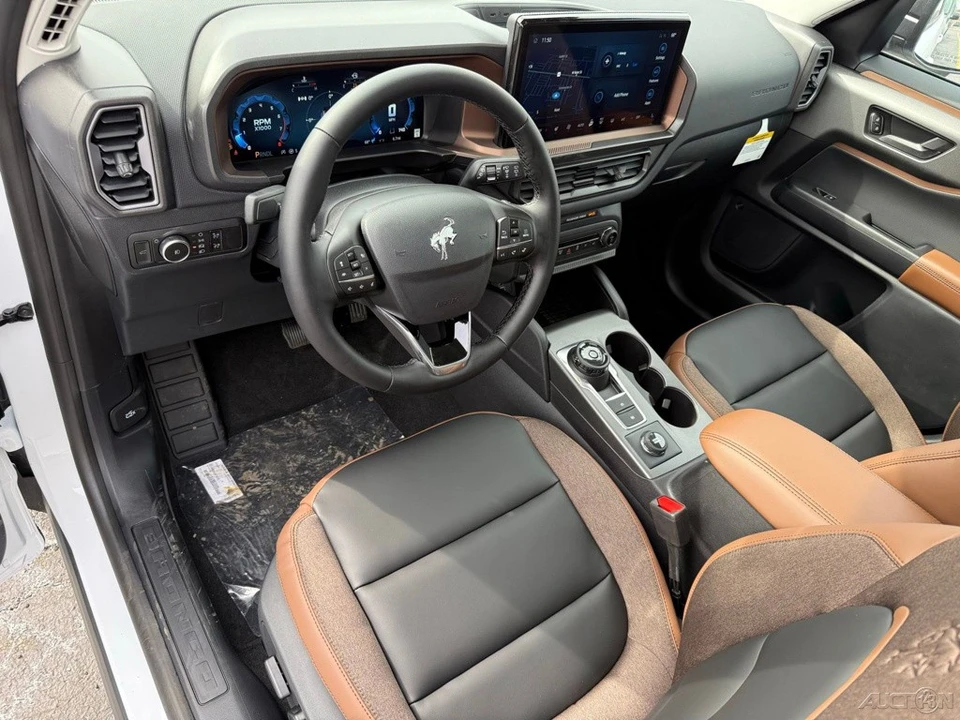 2026 Ford Bronco 6th Gen - Image 14 of 21