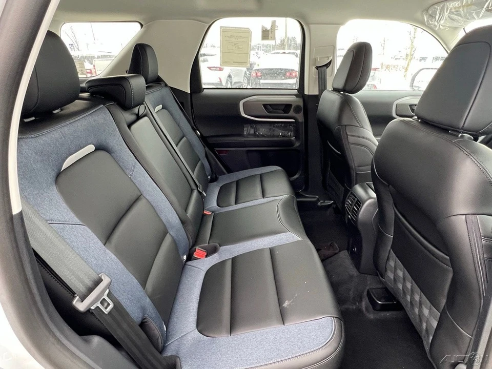 2026 Ford Bronco 6th Gen - Image 18 of 24