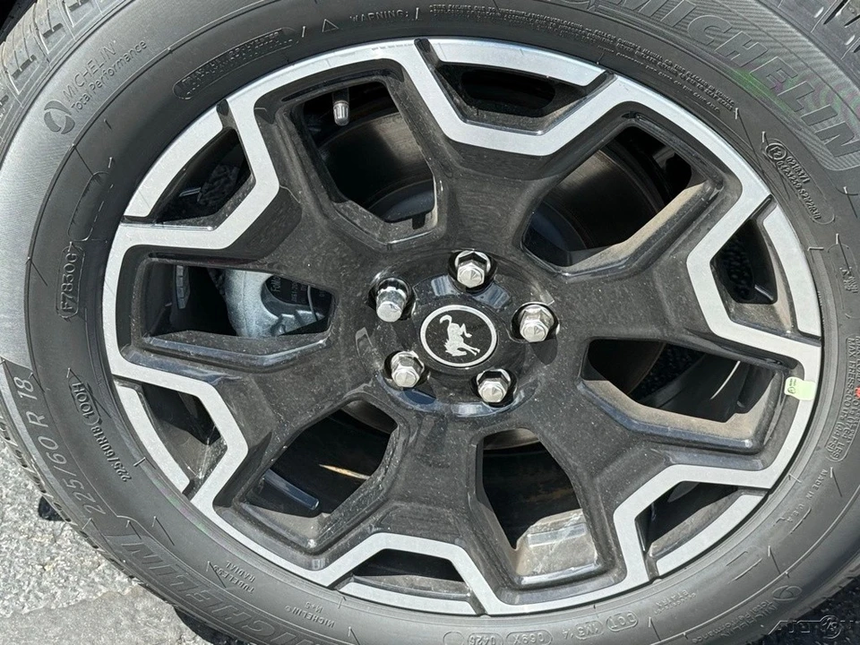 2026 Ford Bronco 6th Gen - Image 13 of 24