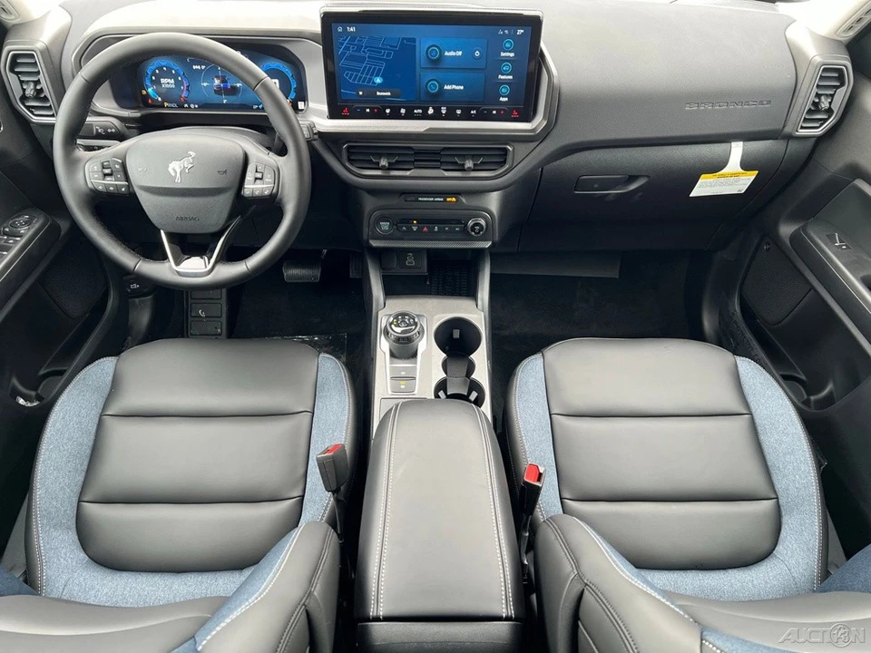 2026 Ford Bronco 6th Gen - Image 22 of 24