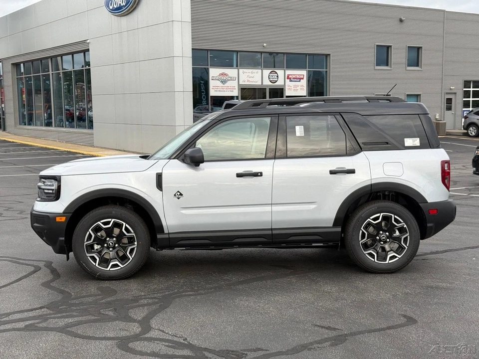 2026 Ford Bronco 6th Gen - Image 3 of 24