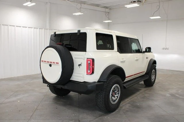 2026 Ford Bronco 6th Gen - Image 7 of 19